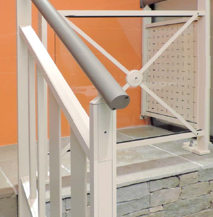 Pose de garde-corps pour escalier à Nantes (44) – Menuiserie du Héron – Maître Artisan Spécialiste Rénovation